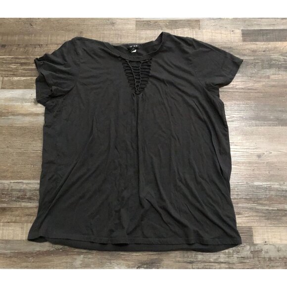 Torrid Black Cotton V-Neck Ladder Slash Tee Womens Plus 4X - Picture 1 of 6